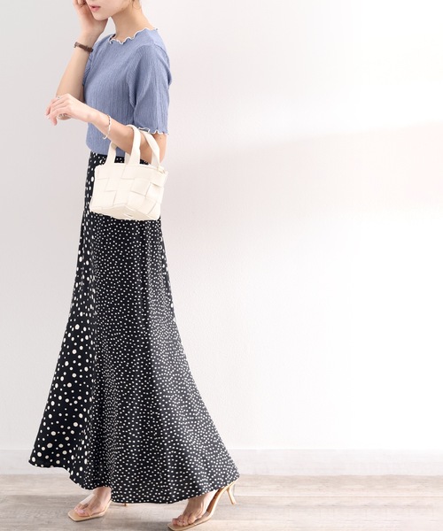 classicalelf（クラシカルエルフ）の「てろんな華奢感。マルチドット&無地パネルセミフレアスカート（スカート・レディース・ブラック/ブラック系その他・MEDIUM/X-LARGE）」の3枚目の写真
