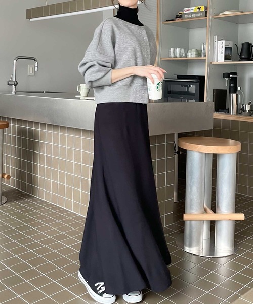 classicalelf（クラシカルエルフ）の「てろんな華奢感。マルチドット&無地パネルセミフレアスカート（スカート・レディース・ブラック/ブラック系その他・MEDIUM/X-LARGE）」の17枚目の写真