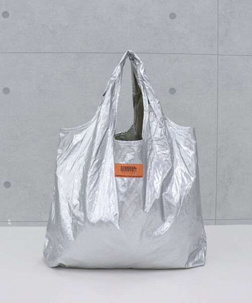 UNIVERSAL OVERALL（ユニバーサルオーバーオール）の「【UNIVERSAL OVERALL/ユニバーサルオーバーオール】ポケッタブル メタルトートバッグ（トートバッグ・レディース・ブラック/シルバー/ゴールド・FREE）」の2枚目の写真