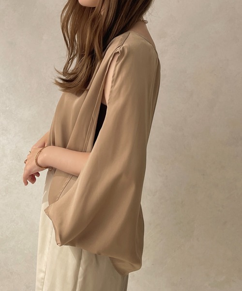 apres jour clair（アプレジュールクレア）の「【apres jour clair】スリットデザインブラウス【ZOZOTOWN限定アイテム】（シャツ/ブラウス・レディース・ベージュ/アイボリー・X-LARGE/フリー）」の15枚目の写真