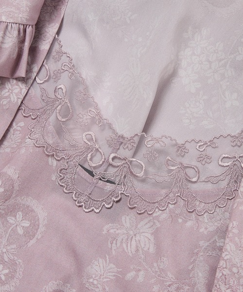 Simone Rocha（シモーネロシャ）の「SIGNATURE SLEEVE FRILL COLLAR SLIP BACK DRESS（ドレス・レディース・ライラック・4/6）」の5枚目の写真