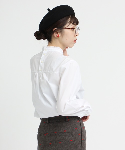 CHILD WOMAN(チャイルドウーマン)の「無地/ストライプ スタンドカラーシャツ(シャツ/ブラウス・レディース・ホワイト/ネイビー/ブラック・FREE)」の5枚目の写真