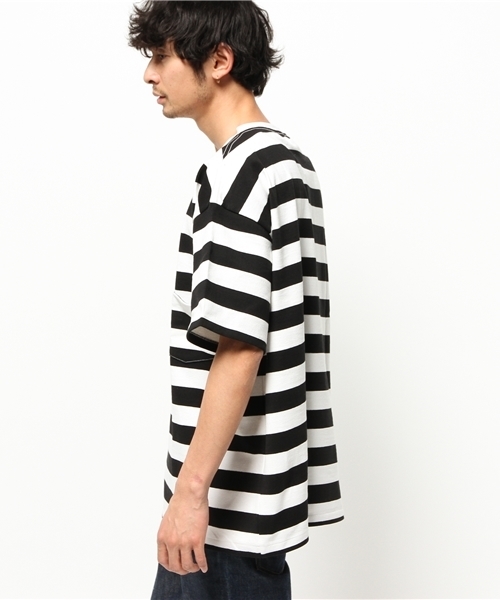 BEAMS T（ビームスティー）の「LABRAT / GRUNGE Big ショートスリーブ Tシャツ（Tシャツ/カットソー・メンズ・ブラック/ベージュ・MEDIUM/SMALL）」の4枚目の写真