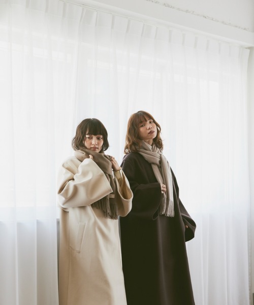 moi tytto(モイテュット)の「【低身長さん向けSサイズあり】ワイドスリーブノーカラーロングCT(ノーカラーコート・レディース・ナチュラル/ブラウン・SMALL/MEDIUM)」の11枚目の写真