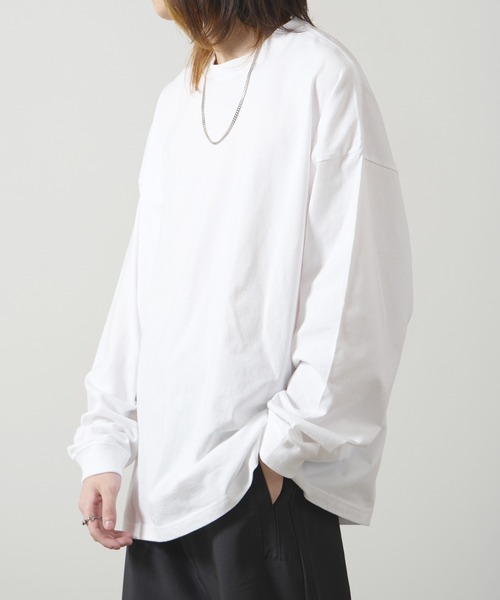 United Athle(ユナイテッドアスレ)の「【ROOPTOKYO】UNITED ATHLE 5.6oz ロングスリーブTee/ロンT(Tシャツ/カットソー・メンズ・オフホワイト/ホワイト/ブラック/ライトブルー/スミクロ/ネイビー・XL/M/L/S)」の2枚目の写真