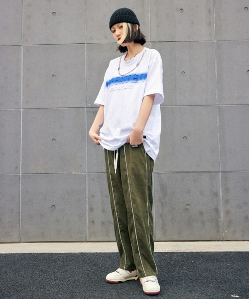 Ressaca(レサーカ)の「コーデュロイ パイピング ルーズトラックパンツ(その他パンツ・メンズ・ブラック/カーキ/グレー・M/L/XL/XXL)」の17枚目の写真