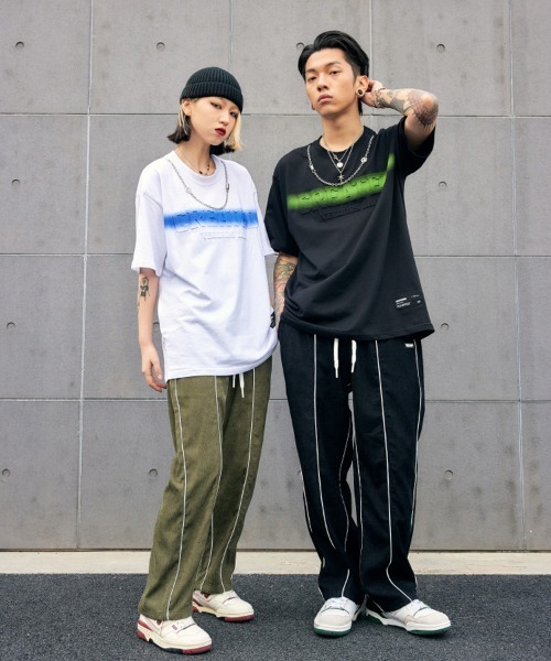 Ressaca(レサーカ)の「コーデュロイ パイピング ルーズトラックパンツ(その他パンツ・メンズ・ブラック/カーキ/グレー・M/L/XL/XXL)」の5枚目の写真