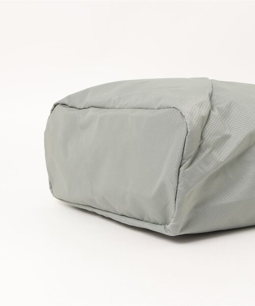 NEEDLE WORKS（ニードルワークス）の「トートBAG（トートバッグ・レディース・グレー・F）」の3枚目の写真