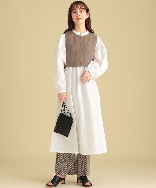 Ray BEAMS（レイビームス）の「Ray BEAMS / ベスト セット ギャザー ワンピース（ワンピース・レディース・ホワイト/ブラック・ONE SIZE）」の3枚目の写真