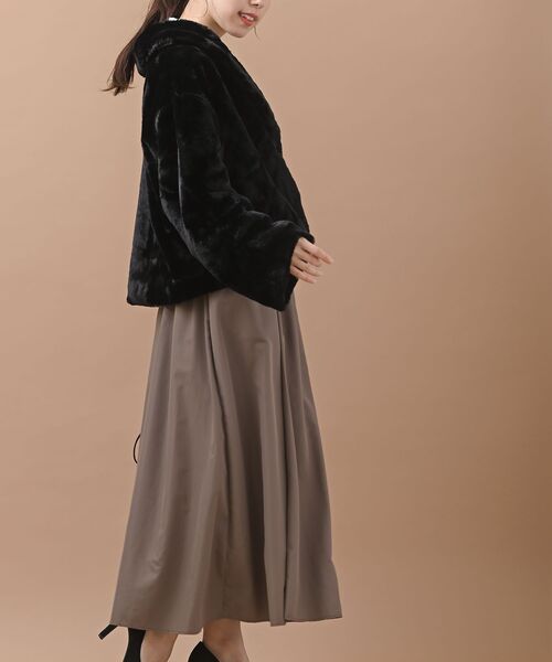 rps(アールピーエス)の「フェイクファーショールカラーショートジャケット(その他アウター・レディース・ブラック/アイボリー/モカ/グレイッシュベージュ・M/フリー)」の16枚目の写真