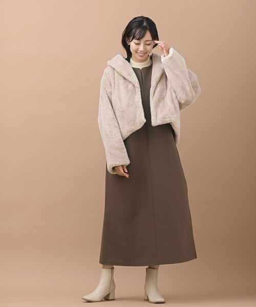 rps(アールピーエス)の「フェイクファーショールカラーショートジャケット(その他アウター・レディース・ブラック/アイボリー/モカ/グレイッシュベージュ・M/フリー)」の21枚目の写真