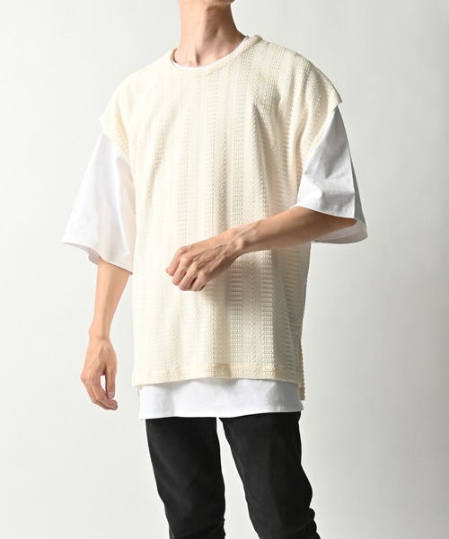 ATELANE(アテレーン)の「ATELANE/透かし編みニットソーベスト(ベスト・メンズ・ブラック/アイボリー・LARGE/MEDIUM)」の1枚目の写真