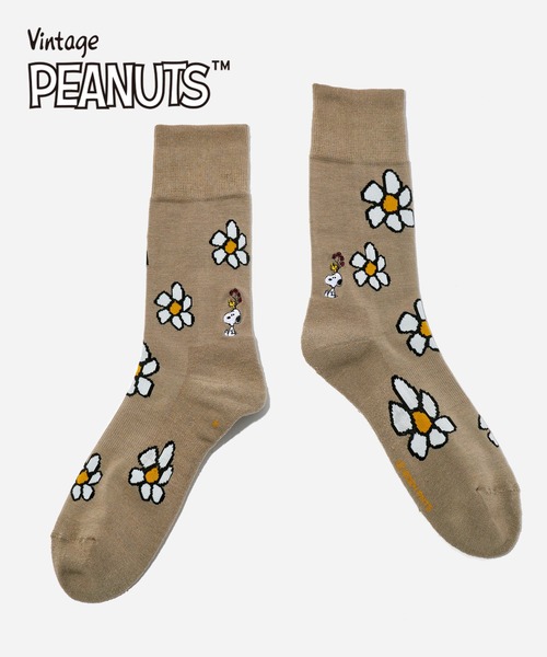 CHICSTOCKS（シックストックス）の「SNOOPY×CHICSTOCKS［フラワー］（ソックス/靴下・レディース・アイボリー/ライトブルー/ネイビー/グレイッシュベージュ/ライトグリーン・SMALL/MEDIUM/LARGE）」の3枚目の写真