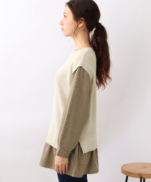 DRESKIP（ドレスキップ）の「◆1枚で旬コーデ！ニットベストドッキング トップス（Tシャツ/カットソー・レディース・ブラック/ライトベージュ/ブルー・02/03/04）」の5枚目の写真