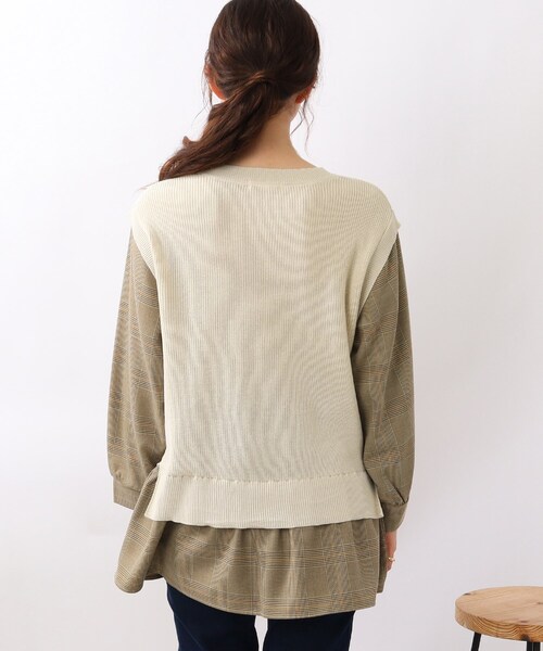 DRESKIP（ドレスキップ）の「◆1枚で旬コーデ！ニットベストドッキング トップス（Tシャツ/カットソー・レディース・ブラック/ライトベージュ/ブルー・02/03/04）」の6枚目の写真