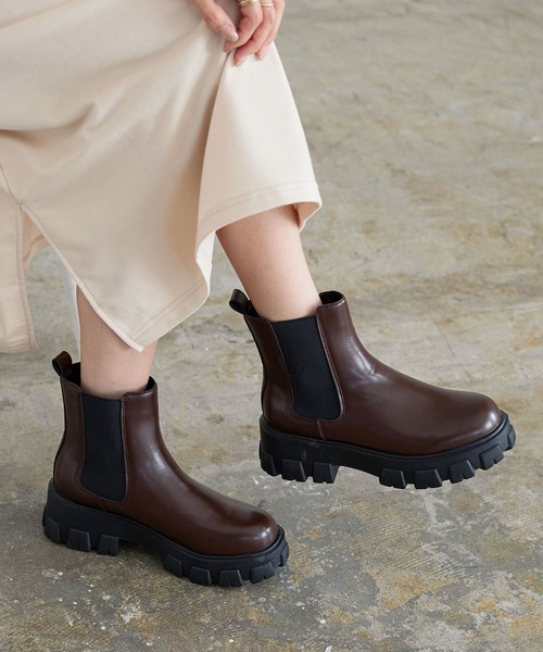 KOBE LETTUCE（コウベレタス）の「チェルシーサイドゴアブーツ（ブーツ・レディース・ブラウン系/ブラック/ベージュ・S/L/M/LL）」の3枚目の写真