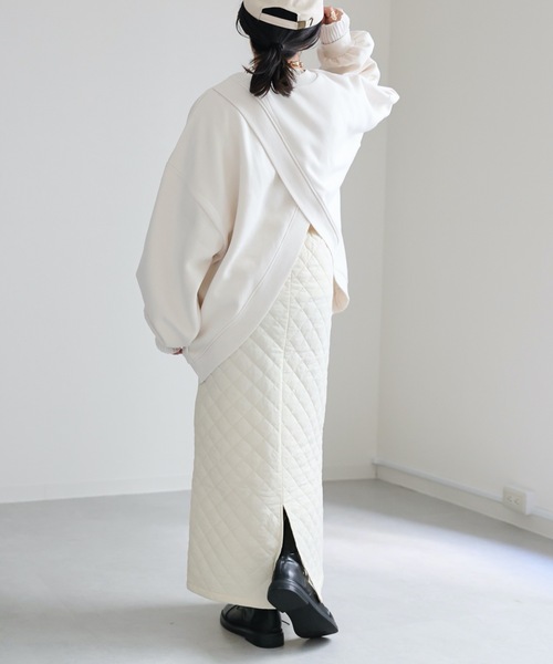 ap retro(アプレトロ)の「クロスデザインBIG裏毛プルオーバー 前後2WAY(スウェット・レディース・グレイッシュブルー/ブラック/アイボリー/オートミール/チャコールグレー・FREE)」の17枚目の写真