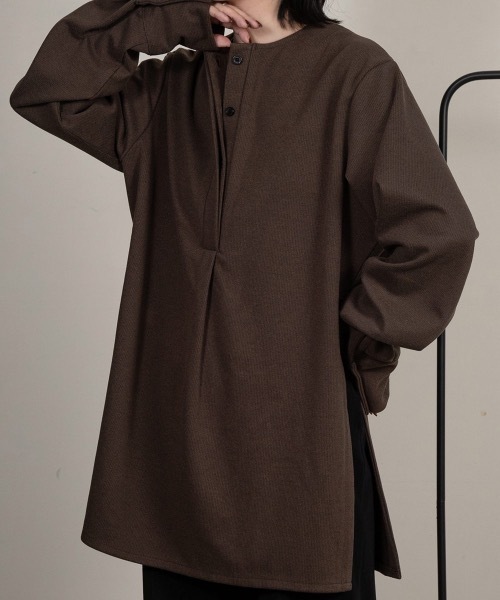 lawgy（ラウジー）の「soft touch stripe tops（シャツ/ブラウス・レディース・ブラウン/ベージュ・FREE）」の2枚目の写真