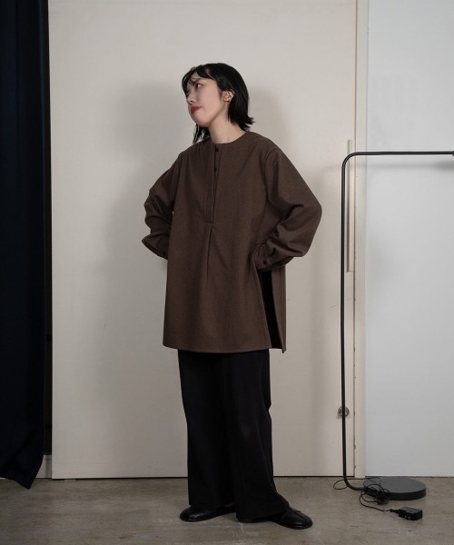 lawgy（ラウジー）の「soft touch stripe tops（シャツ/ブラウス・レディース・ブラウン/ベージュ・FREE）」の9枚目の写真