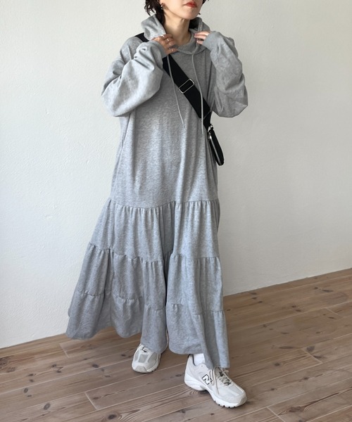 wee9s（ウィークス）の「OBENTOU BAG / ミニポーチ付きスクエアバッグ（ショルダーバッグ・レディース・ブラック/レッド・FREE）」の9枚目の写真