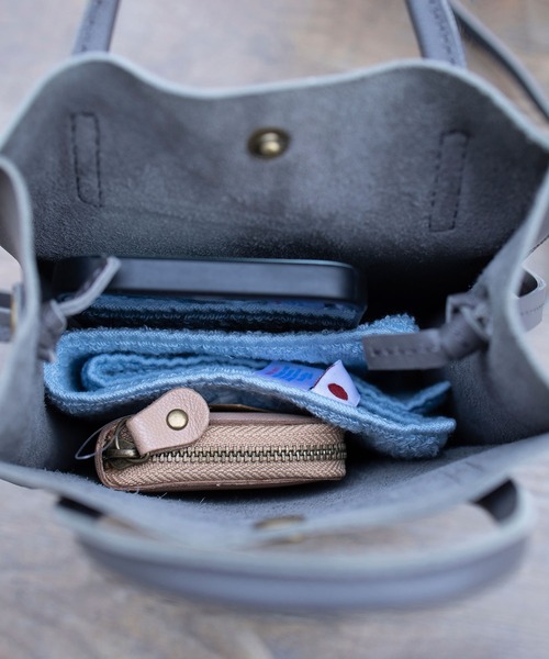  MAKE UP（メイクアップ）の「MAKE UP 山羊革 レザー ミニショルダー（ショルダーバッグ・レディース・グレー/ブラック/ベージュ・FREE）」の11枚目の写真