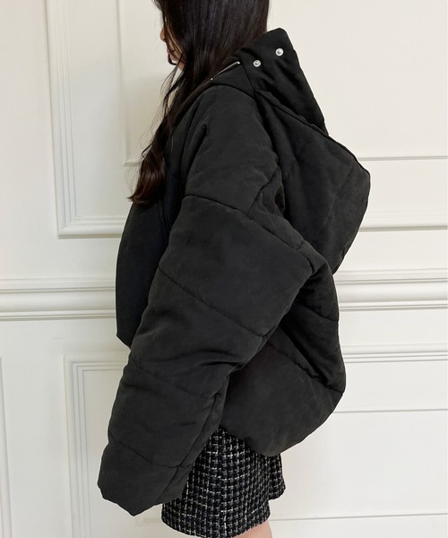 MIIA(ミーア)の「ショートエコダウンジャケット(ダウンジャケット/コート・レディース・ベージュ/オフホワイト/ブラック・FREE)」の18枚目の写真