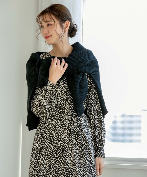 fifth（フィフス）の「袖ボリュームニットカーディガン（カーディガン/ボレロ・レディース・ピンク/オフホワイト/ネイビー/ブラック・S/M）」の16枚目の写真