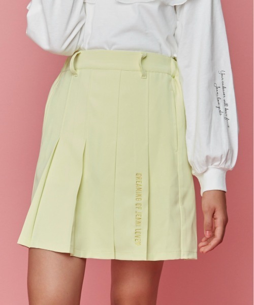 JENNI love（ジェニィラブ）の「カラーツイルプリーツスカート（スカート・キッズ・イエロー/サックスブルー/ピンク・130cm/140cm/150cm/160cm）」の2枚目の写真