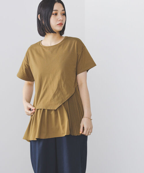 BEAMS HEART(ビームスハート)の「BEAMS HEART / アシンメトリープリーツ 異素材プルオーバー(Tシャツ/カットソー・レディース・オフホワイト/カーキ/クリアブラック・FREE)」の8枚目の写真