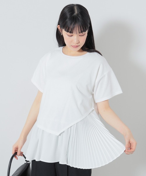 BEAMS HEART(ビームスハート)の「BEAMS HEART / アシンメトリープリーツ 異素材プルオーバー(Tシャツ/カットソー・レディース・オフホワイト/カーキ/クリアブラック・FREE)」の15枚目の写真