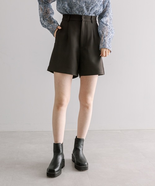 mystic(ミスティック)の「【2サイズ展開!】シンプルショートパンツ(その他パンツ・レディース・ブラック/グレー/アイボリー・1/2)」の7枚目の写真