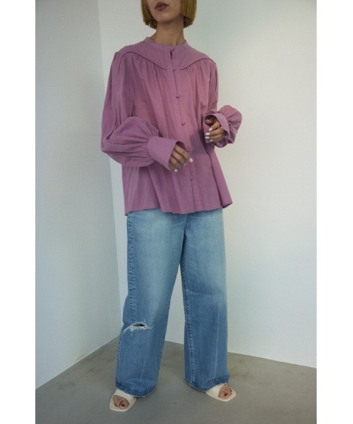 BLACK BY MOUSSY(ブラックバイマウジー)の「balloon sleeve blouse(バルーンスリーブブラウス)(シャツ/ブラウス・レディース・ネイビー/ピンク/オフホワイト・FREE)」の18枚目の写真