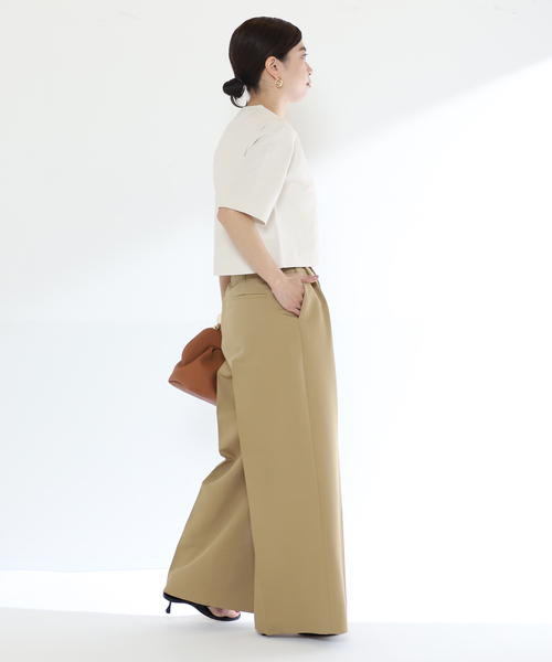 SLOANE(スローン)の「【SLOANE/スローン】別注 クロップドTシャツ(Tシャツ/カットソー・レディース・ベージュ系その他/ブラック・FREE)」の14枚目の写真