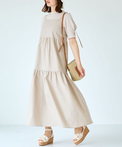 MAJESTIC LEGON(マジェスティックレゴン)の「フカフカフリルサンダル(サンダル・レディース・アイボリー/ブラック/グレイッシュベージュ・MEDIUM/LARGE/SMALL/X-LARGE)」の7枚目の写真