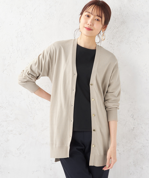 Petit Honfleur（プチオンフルール）の「【UVカット・接触冷感・ウォッシャブル】ロングカーディガン（カーディガン/ボレロ・レディース・ネイビー/ブラック/ベージュ・M/L）」の2枚目の写真