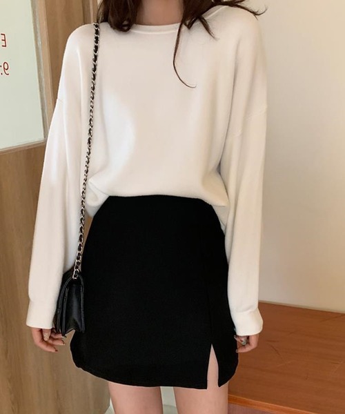 Silly(シリー)の「ハイウエストスリットミニスカート(スカート・レディース・ブラック・LARGE/MEDIUM/SMALL)」の11枚目の写真