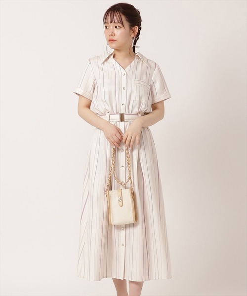 REDYAZEL(レディアゼル)の「ストライプワンピース(ワンピース・レディース・オフホワイト/ネイビー/グリーン/ブルー系その他/キャメル/ボルドー・SMALL/MEDIUM)」の8枚目の写真