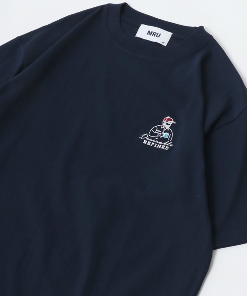 MRU(エムアールユー)の「MRU/エムアールユー 髭おじさん ワンポイント刺繍 半袖Tシャツ レディース メンズ(Tシャツ/カットソー・メンズ・モスグリーン/ホワイト/ネイビー/ブラック系その他/ブルー系その他/ホワイト系その他/グリーン系その他/ブラック/ブラック系その他2/ブルー系その他2/グリーン系その他2/ホワイト系その他2/ブラック系その他3/ホワイト系その他3・M/L/LL)」の13枚目の写真