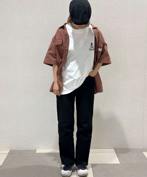 MRU(エムアールユー)の「MRU/エムアールユー 髭おじさん ワンポイント刺繍 半袖Tシャツ レディース メンズ(Tシャツ/カットソー・メンズ・モスグリーン/ホワイト/ネイビー/ブラック系その他/ブルー系その他/ホワイト系その他/グリーン系その他/ブラック/ブラック系その他2/ブルー系その他2/グリーン系その他2/ホワイト系その他2/ブラック系その他3/ホワイト系その他3・M/L/LL)」の16枚目の写真
