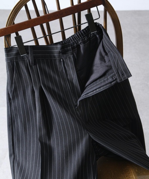 NILWAY（ニルウェイ）の「2タック ストライプ ワイド ストレート スラックス（スラックス・メンズ・ブラック/ネイビー/ブラウン/ライトグレー・SMALL/MEDIUM/LARGE）」の8枚目の写真