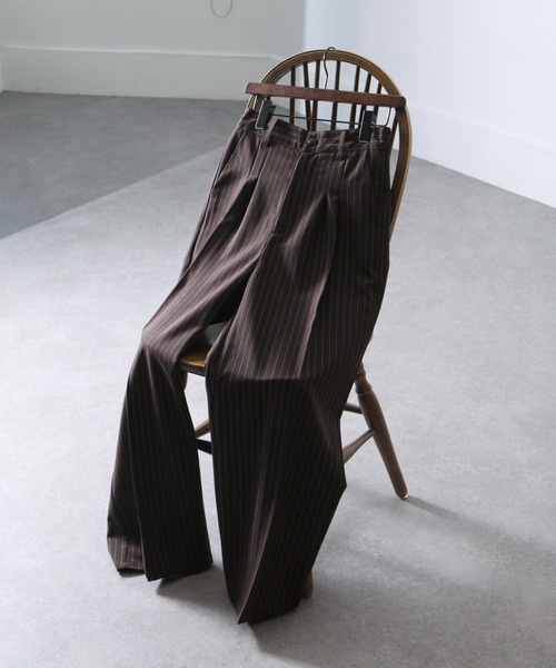 NILWAY（ニルウェイ）の「2タック ストライプ ワイド ストレート スラックス（スラックス・メンズ・ブラック/ネイビー/ブラウン/ライトグレー・SMALL/MEDIUM/LARGE）」の12枚目の写真