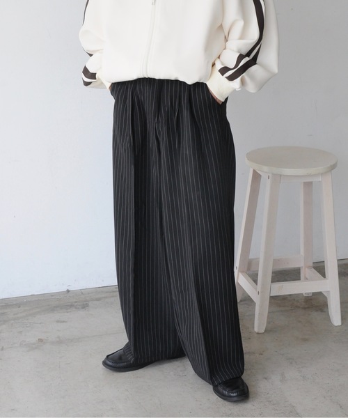 NILWAY（ニルウェイ）の「2タック ストライプ ワイド ストレート スラックス（スラックス・メンズ・ブラック/ネイビー/ブラウン/ライトグレー・SMALL/MEDIUM/LARGE）」の18枚目の写真