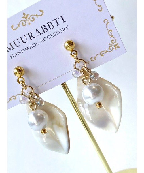 tone(トーン)の「【MUURABBTI】リーフと朝露ピアス(MA)(ピアス(両耳用)・レディース・ターコイズブルー/ブラウン系その他/ホワイト系その他・FREE)」の5枚目の写真
