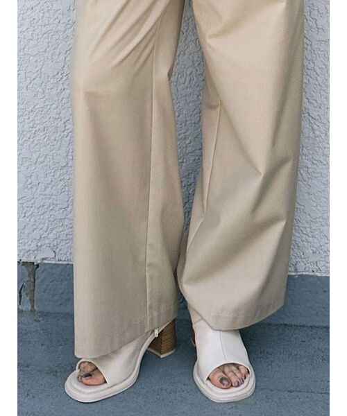 EMODA(エモダ)の「オープントゥーフィットブーツ(ブーツ・レディース・ブラック/アイボリー・LARGE/SMALL/MEDIUM)」の13枚目の写真