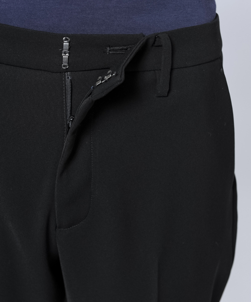 MILKFED.（ミルクフェド）の「SIDE TAPE PANT（その他パンツ・レディース・ブラック・SMALL/MEDIUM）」の6枚目の写真