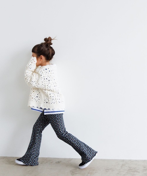 LOWRYS FARM（ローリーズファーム）の「ハンドクロシェニットカーデ　967941（カーディガン/ボレロ・キッズ・ホワイト/ブラック/ホワイト系その他・110cm/120cm/130cm/140cm/150cm）」の6枚目の写真