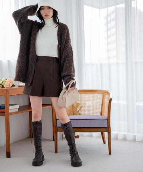 WEGO(ウィゴー)の「WEGO/タックショートパンツ(スラックス・レディース・ブラック/杢グレー/ダークブラウン/アイボリー・X-SMALL/SMALL/MEDIUM)」の7枚目の写真
