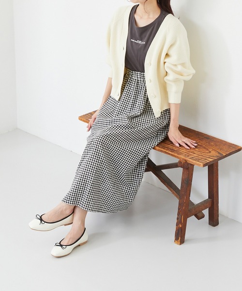 flune(フリューン)の「『freely(フリーリー)』 4E スクエアトゥ バレエシューズ(バレエシューズ・レディース・ブラック系その他/アイボリー/ブラウン/ブラック/ダークグレー・26.0cm/26.5cm/22.0cm/22.5cm/24.0cm/25.0cm/25.5cm/24.5cm/23.0cm/23.5cm)」の11枚目の写真