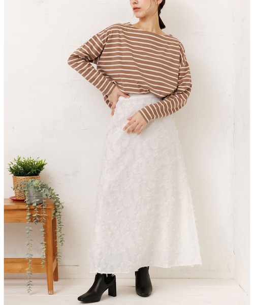 mili an deni（ミリアンデニ）の「フリンジAラインスカート（スカート・レディース・オフホワイト/ピンクベージュ/ブラック・M）」の7枚目の写真