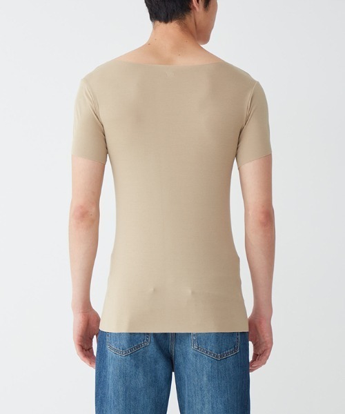 in.T(インティー)の「Tシャツ専用インナー『in.T(インティー)』クルーネックTシャツ 3分袖(インナーウェア/肌着・メンズ・ライトベージュ/ブラック・MEDIUM/LARGE/X-LARGE)」の11枚目の写真